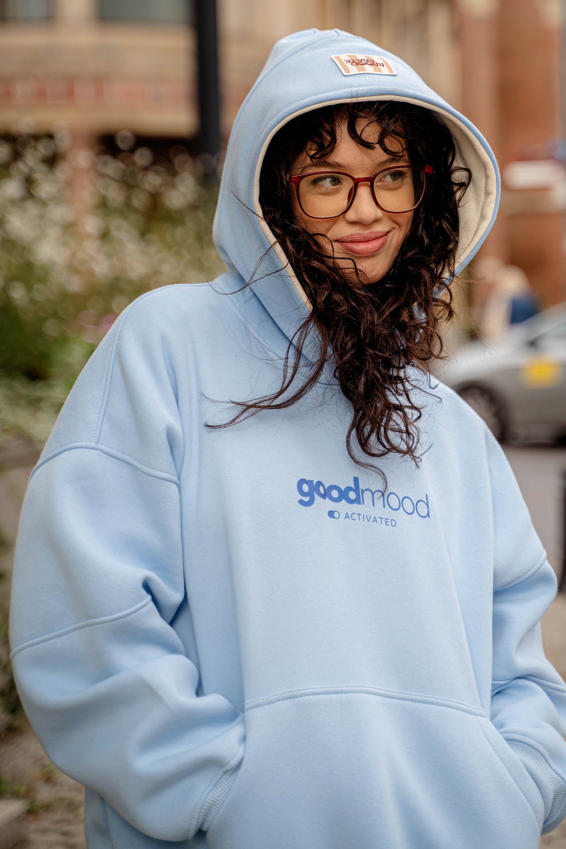 BLUZA Z KAPTUREM GOOD MOOD