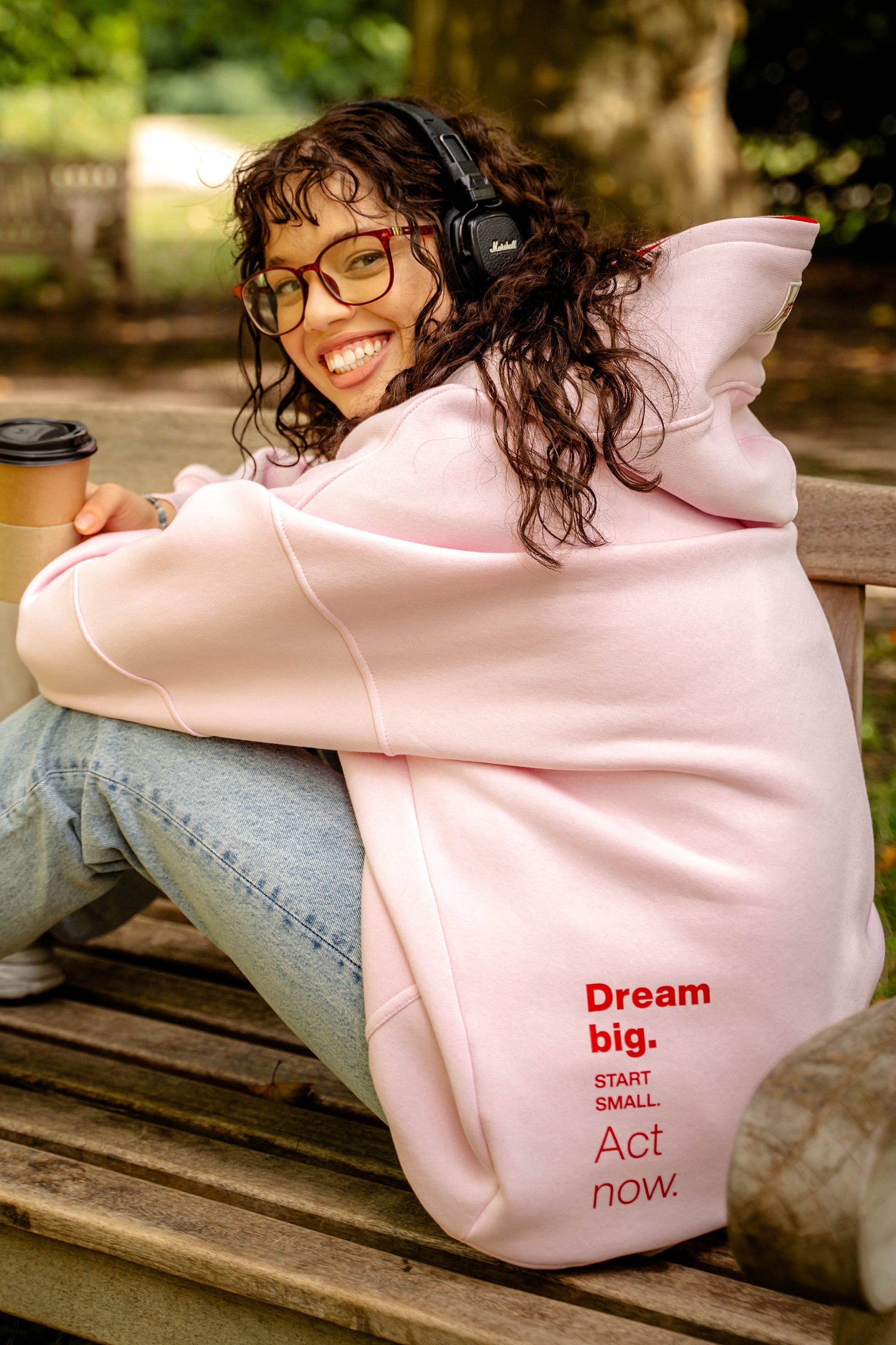 BLUZA Z KAPTUREM DREAM