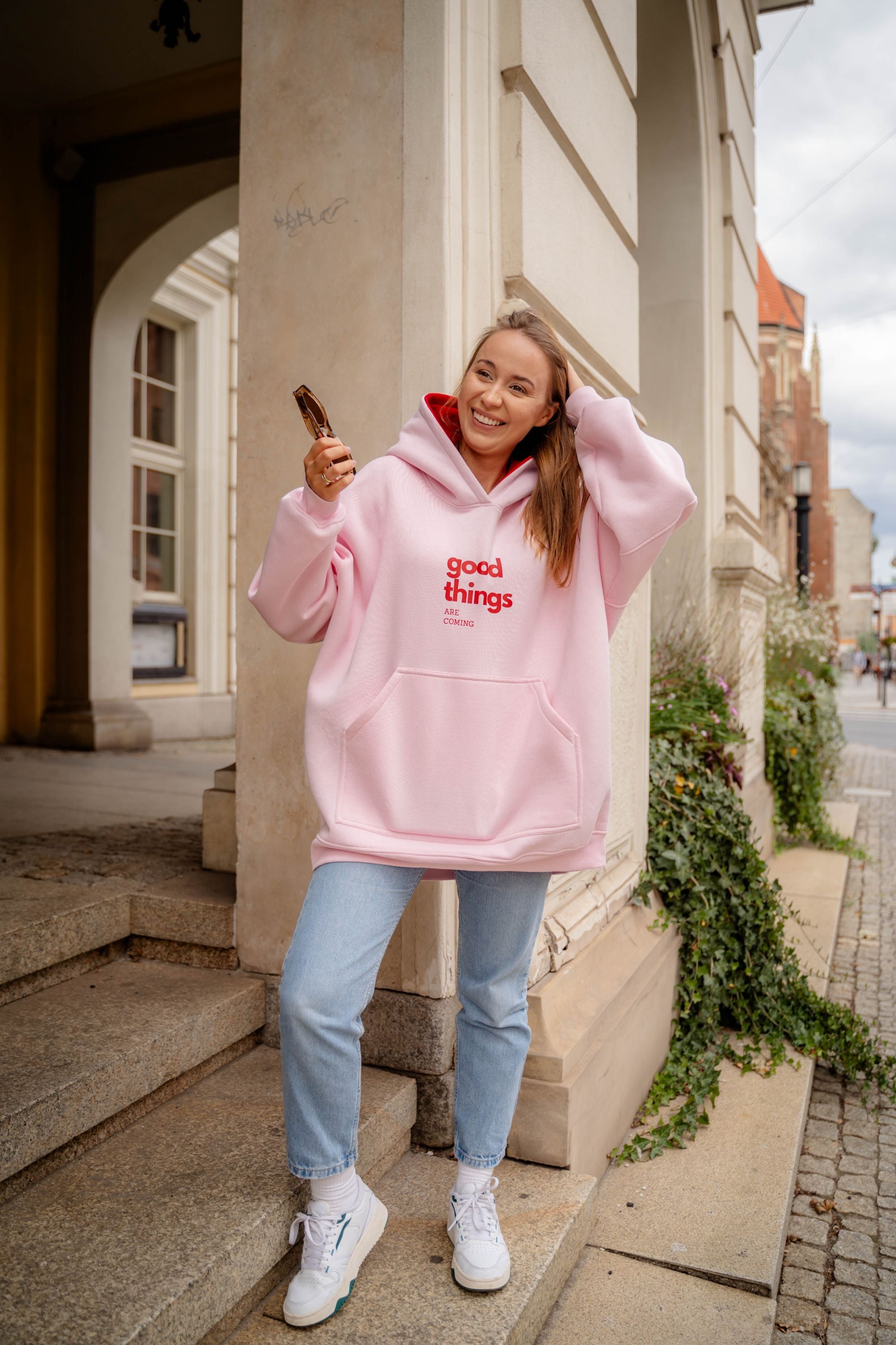 BLUZA Z KAPTUREM GOOD THINGS